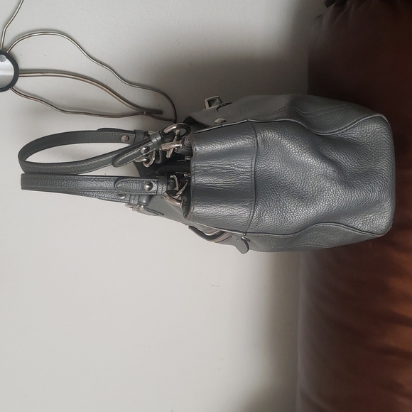 COACH Carryall Penelope F16531 Silver Leather Tote - Picture 8 of 16